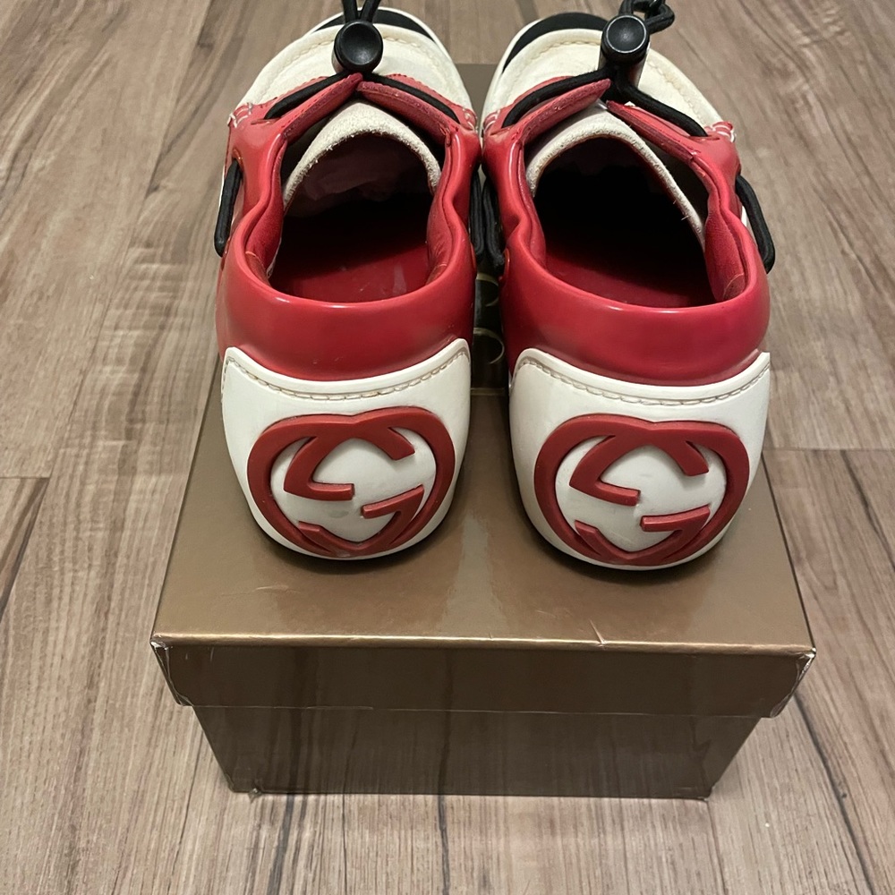 Gucci - Picture 4 of 7